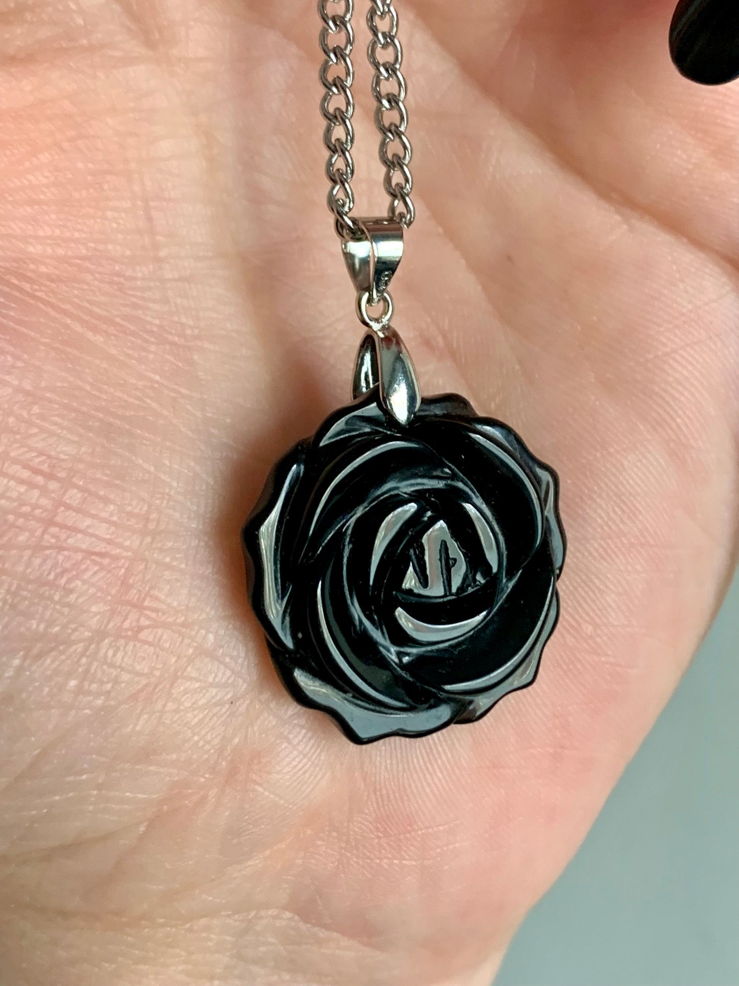 Obsidian pink flower necklace