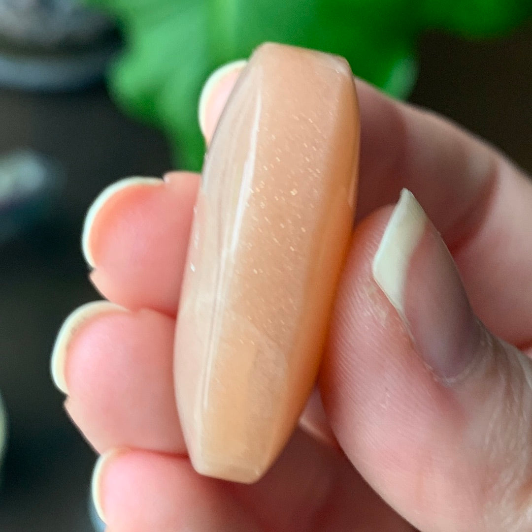 Guijarros mixtos de piedra lunar y piedra solar