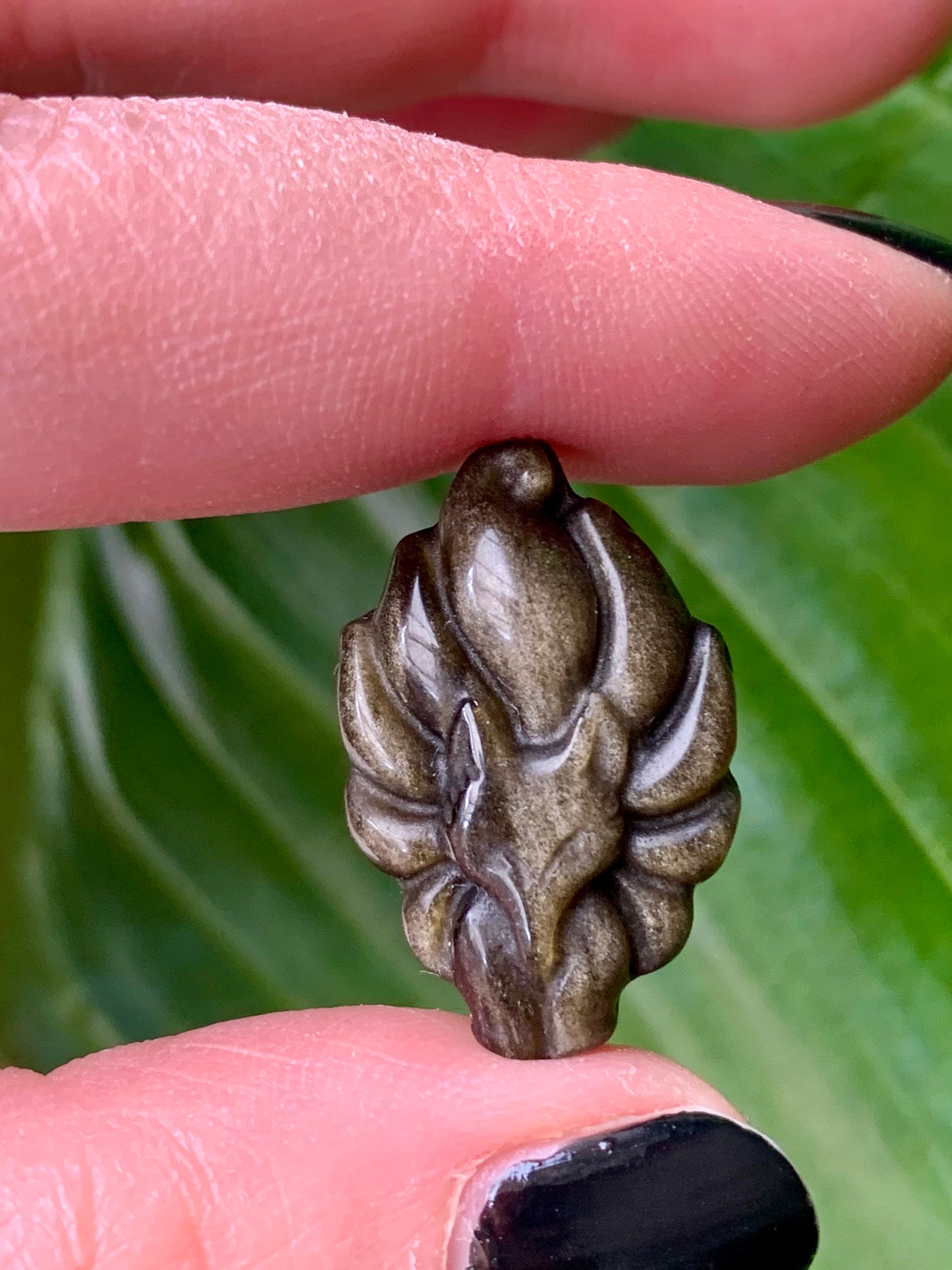 Renard obsidienne dorée