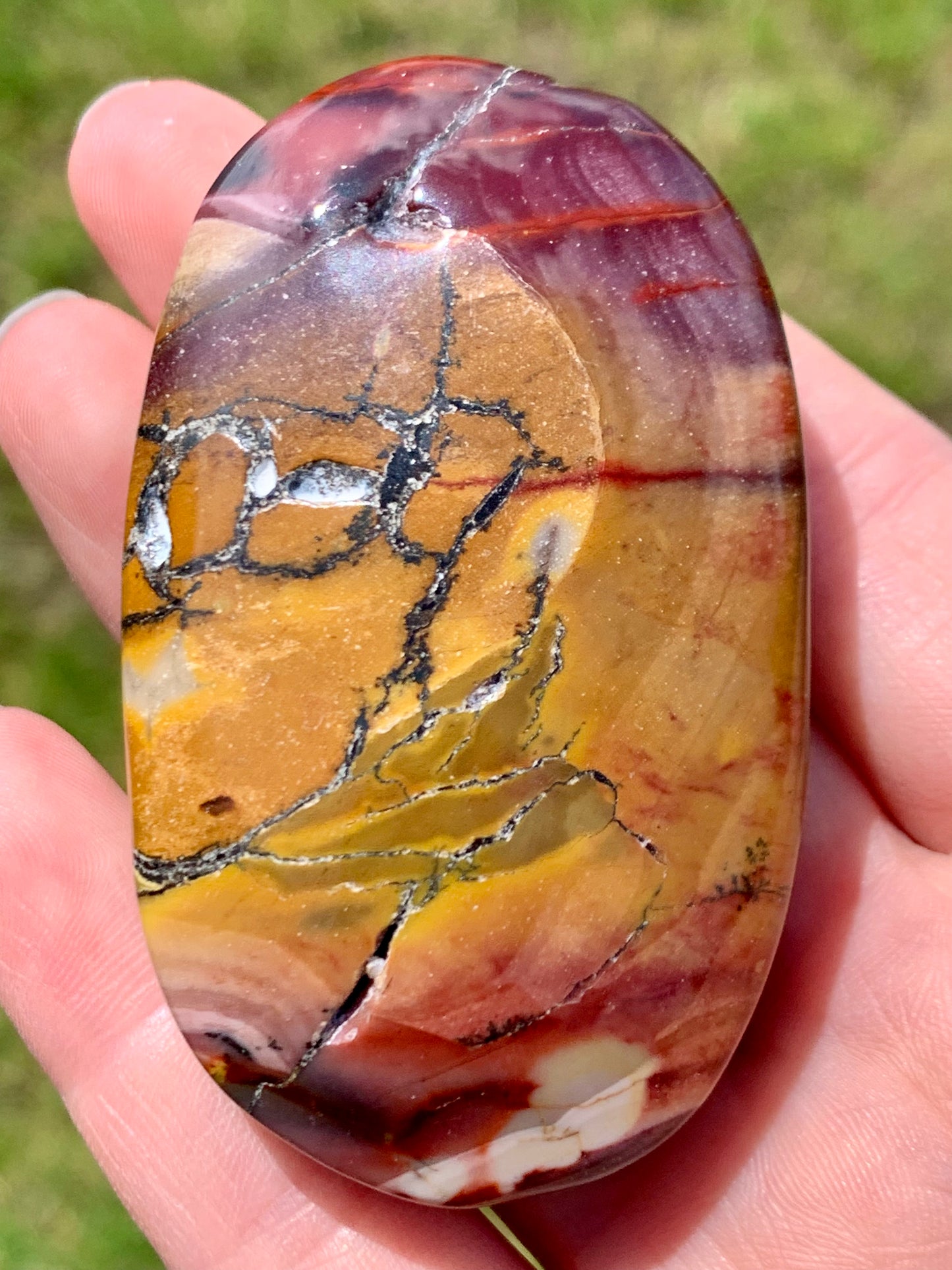 Guijarro de jaspe mokaíta 1