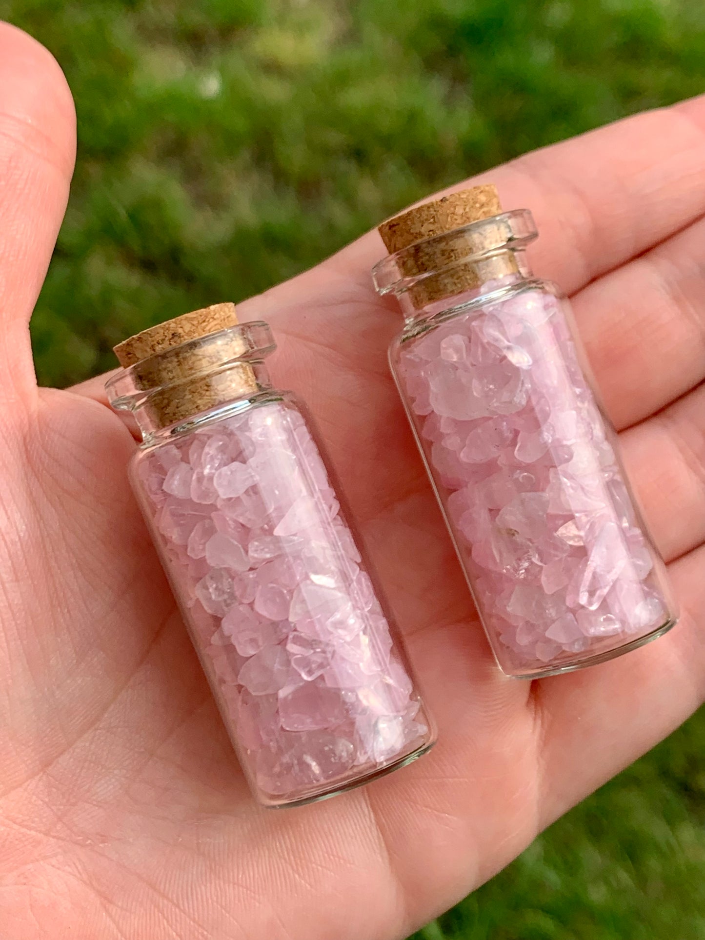 Frasco de cuarzo rosa