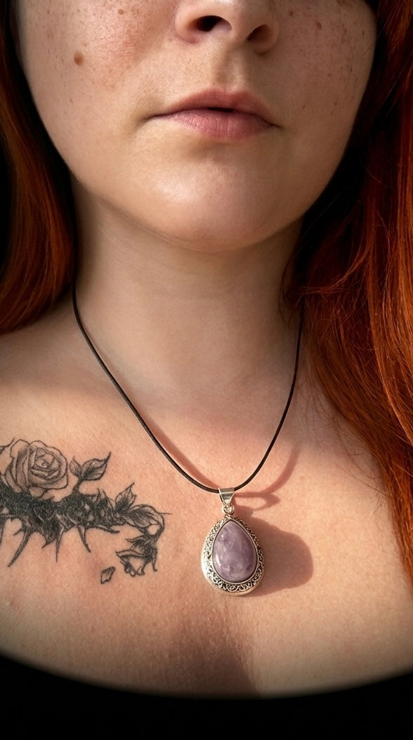 Collier pendentif améthyste