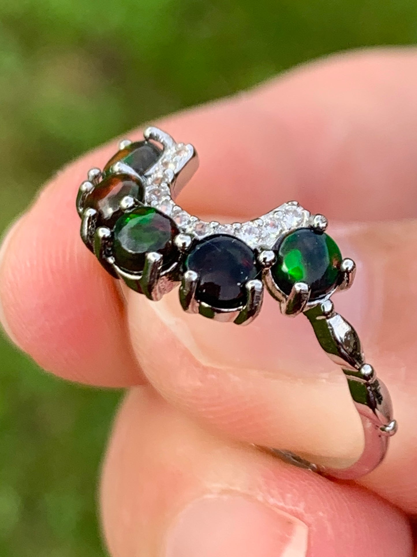 Black opal ring 1.49