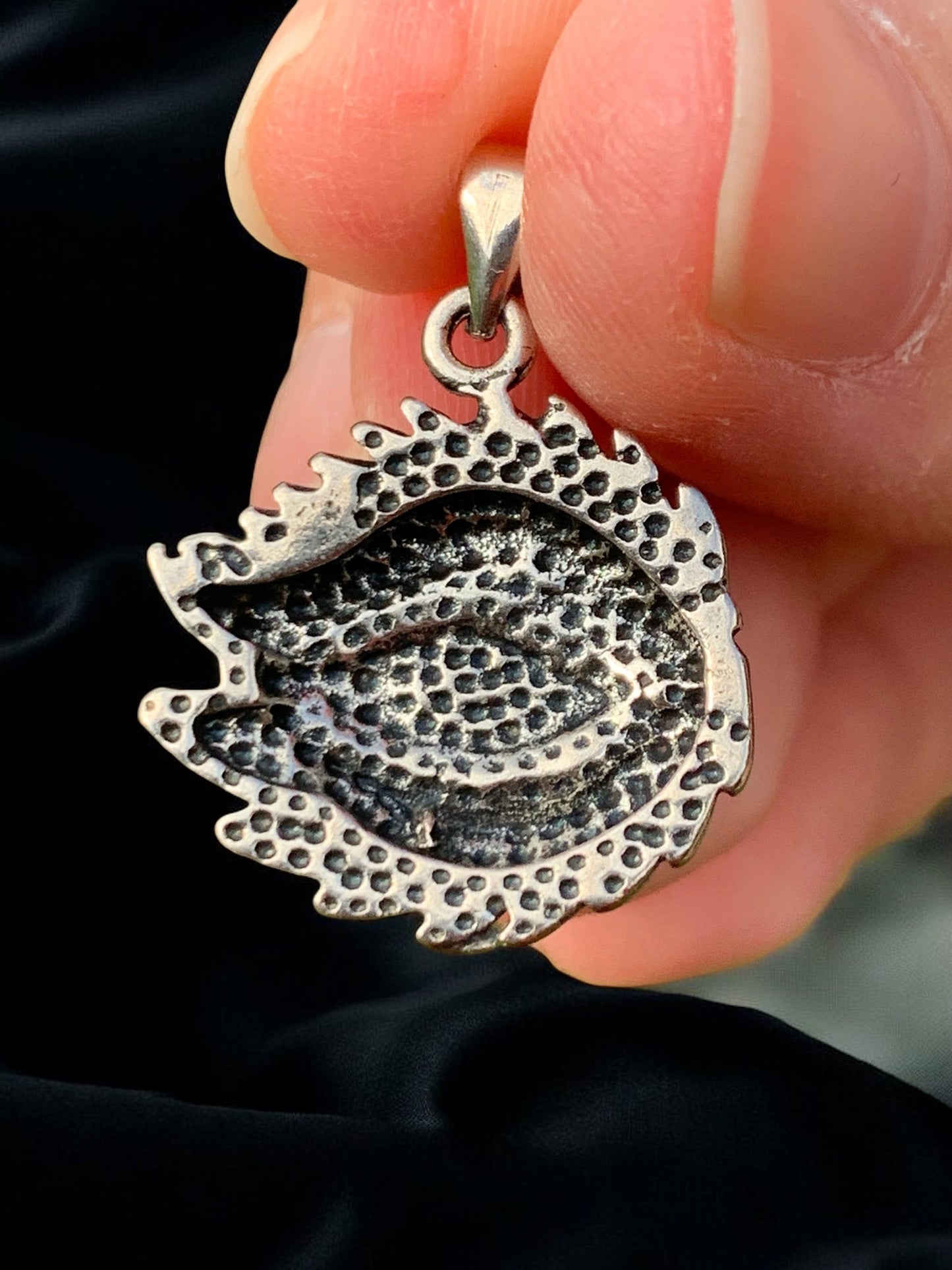 Labradorite dragon eye pendant