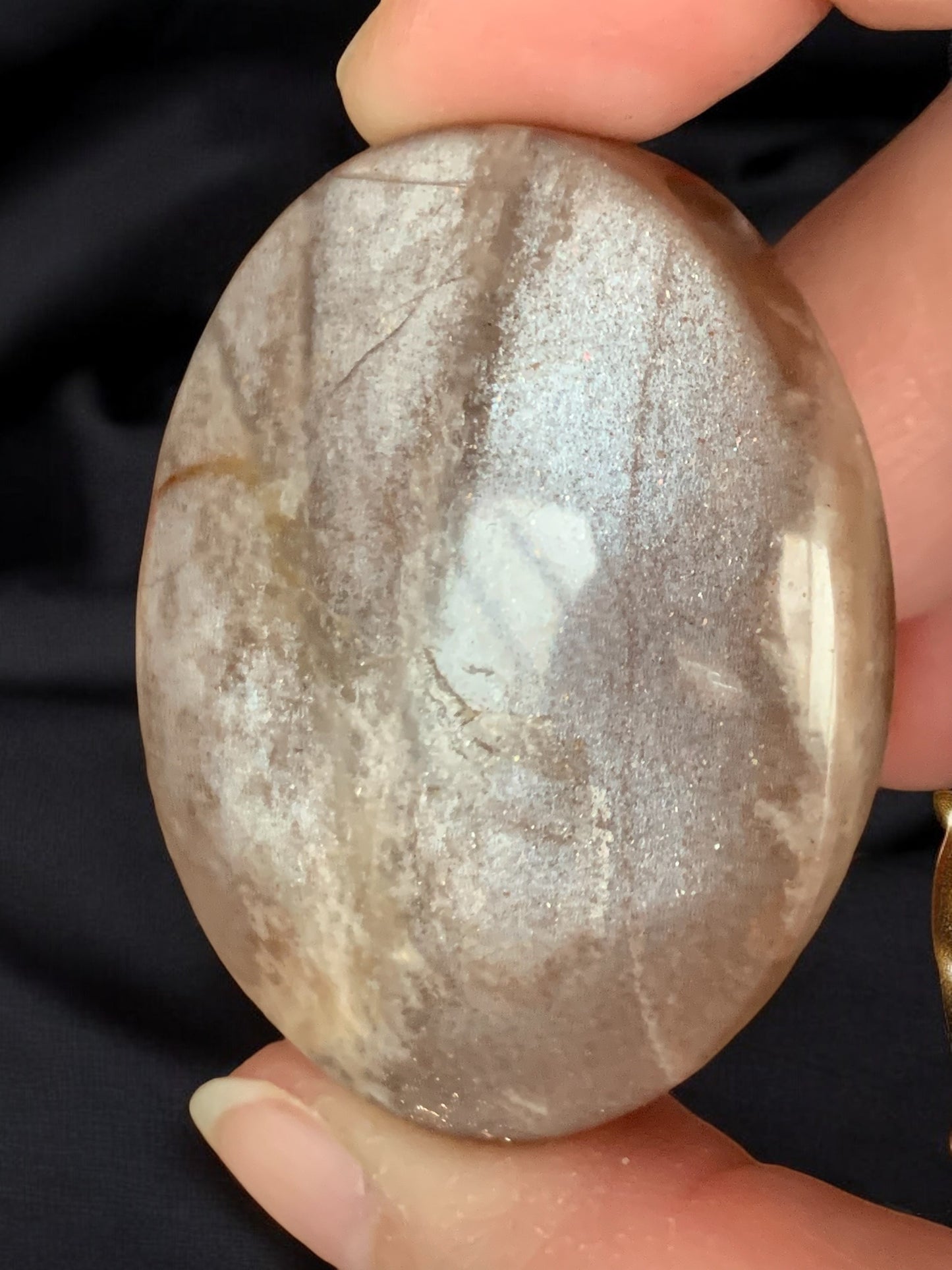 Guijarro de piedra lunar y piedra solar 20