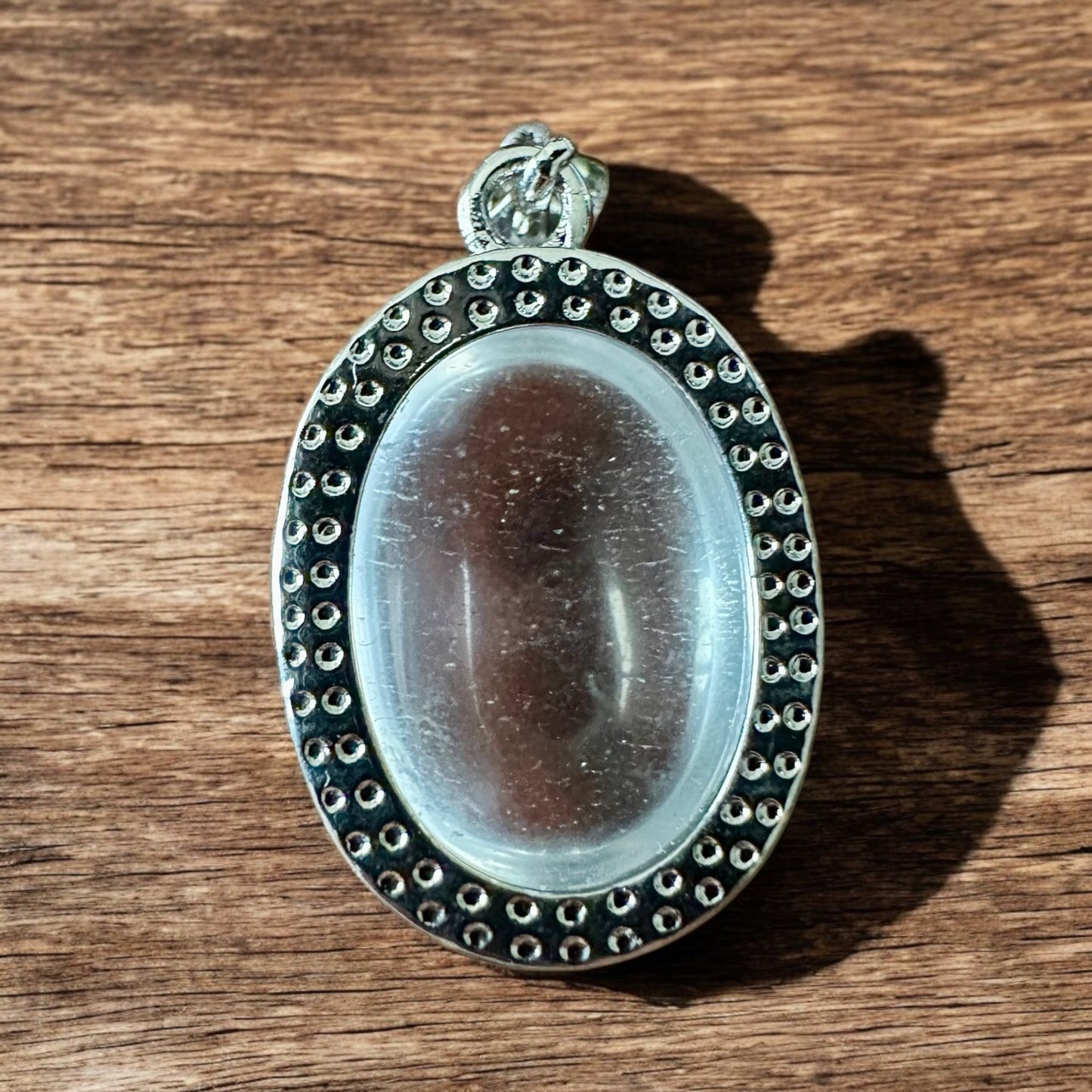 Rock crystal pendant