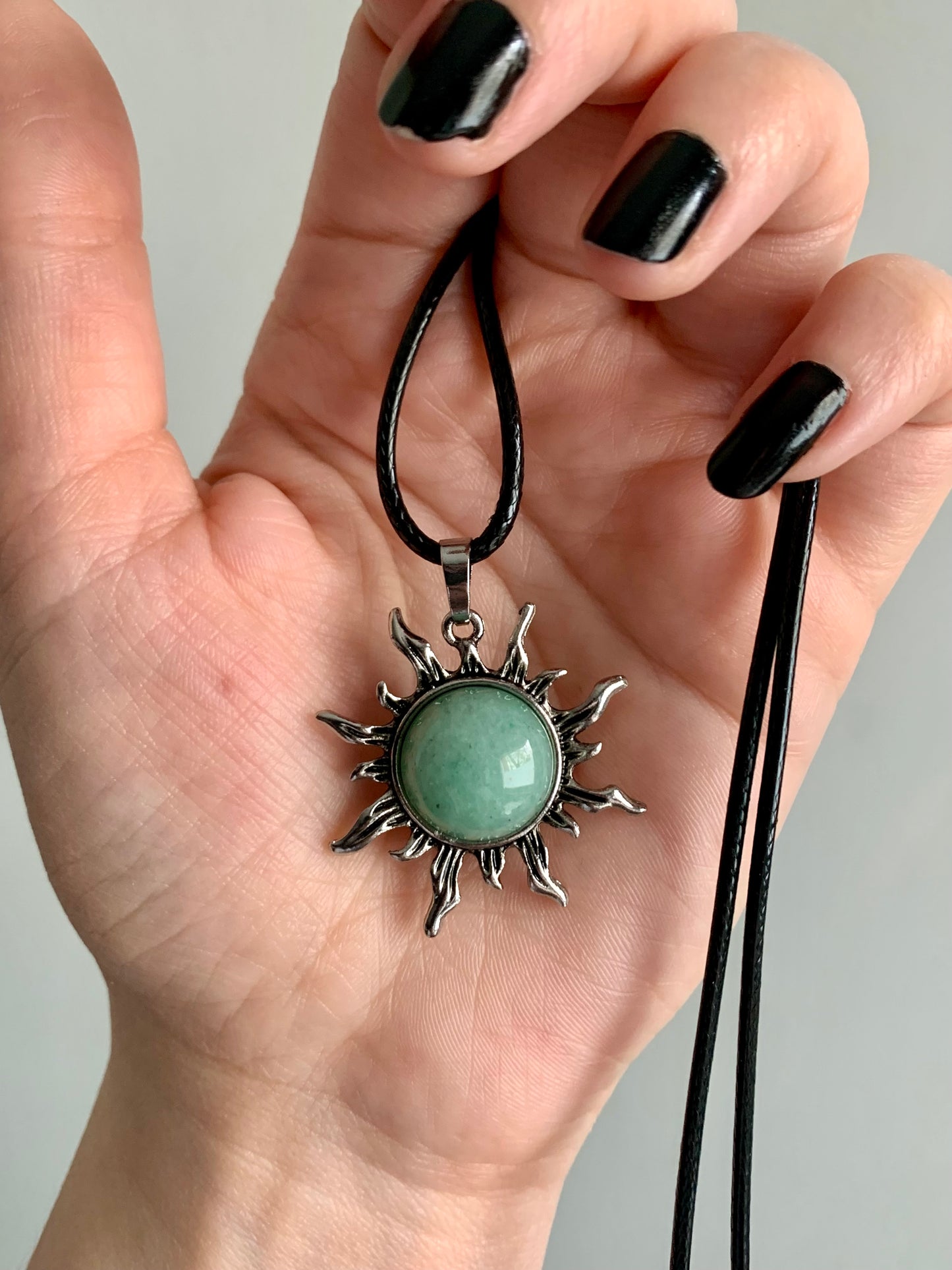 Pendentif en aventurine verte