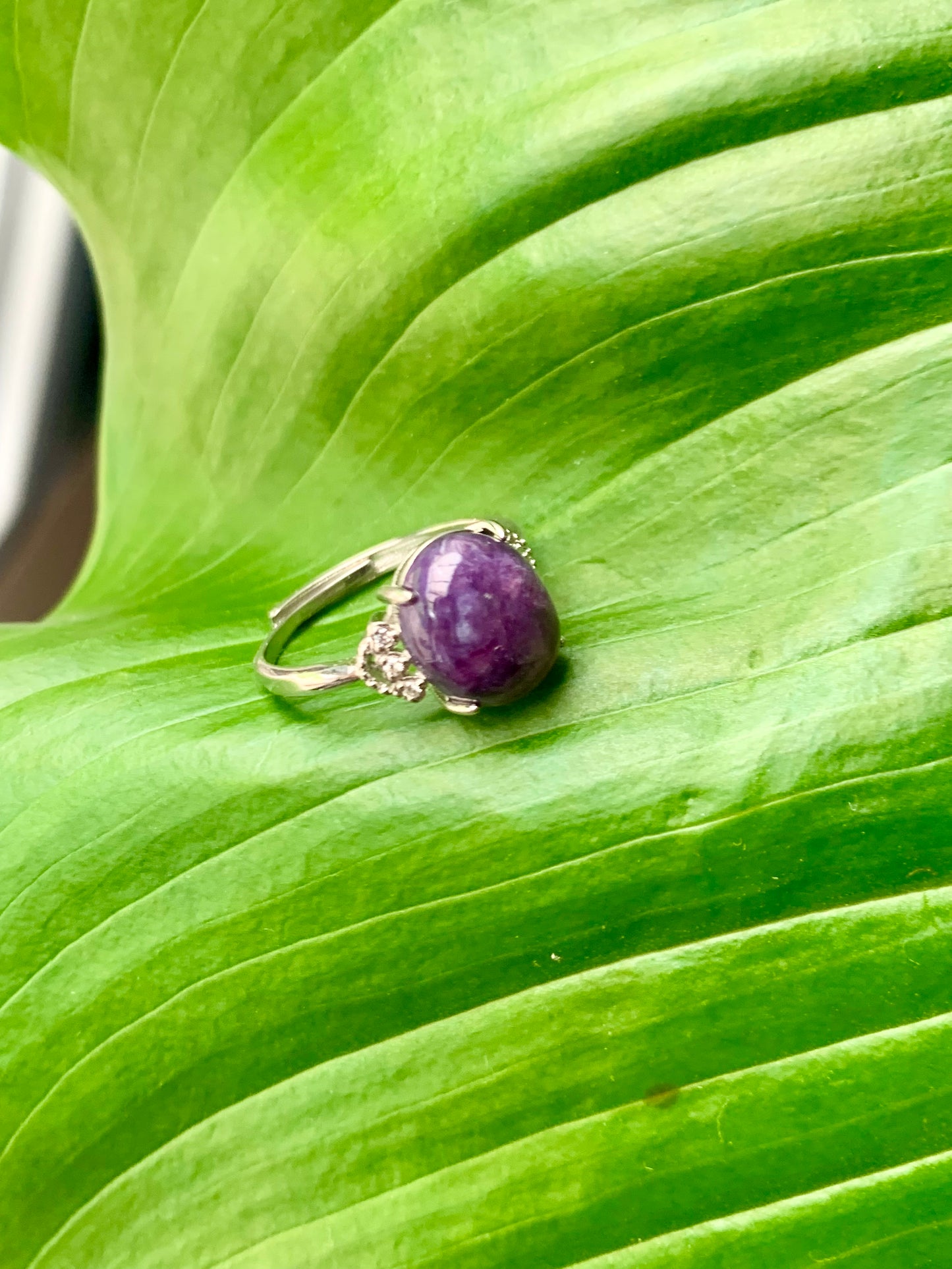 Bague charoite 1