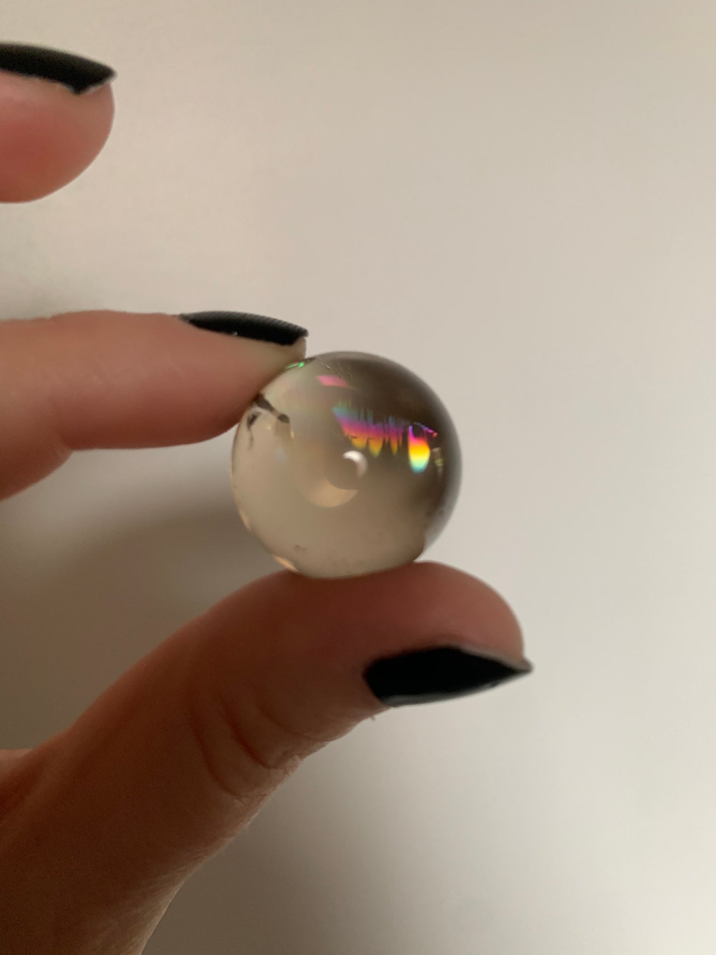 Sphère quartz fumé arc-en-ciel