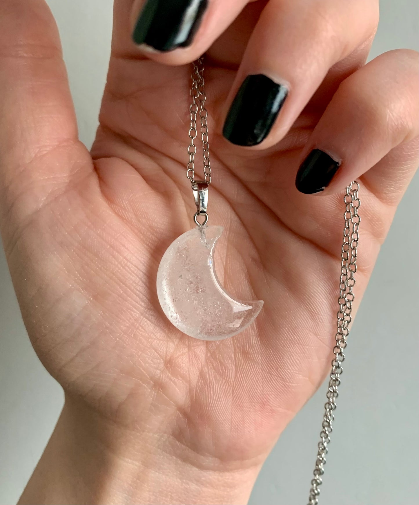 Collier lune en cristal de roche