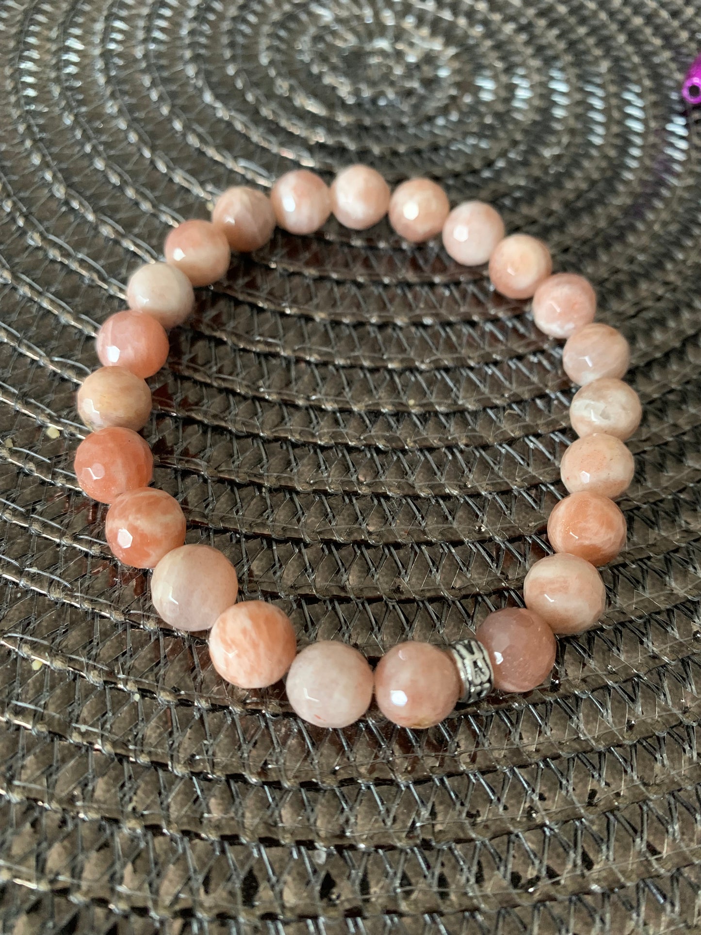 Bracelet en pierre de soleil