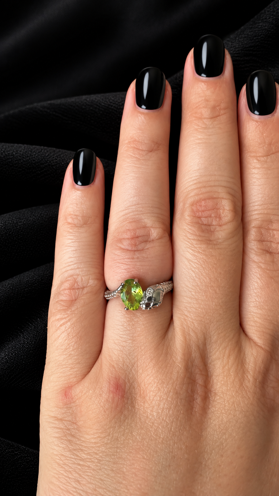 Bague serpent péridot