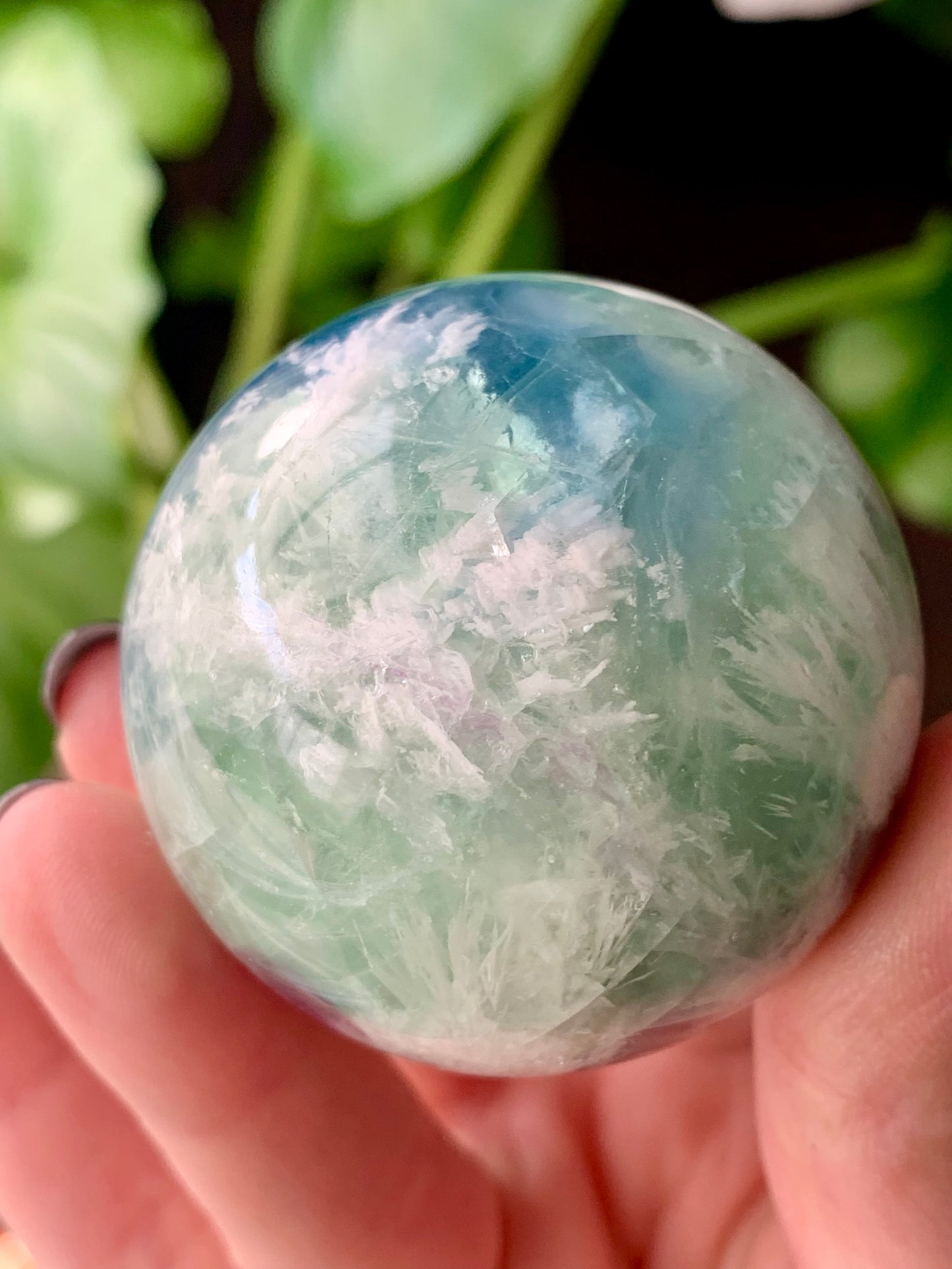 Sphere fluorite neige / plume