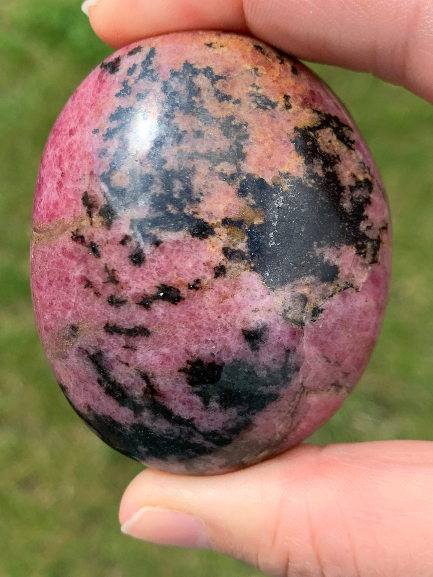 Galet Rhodonite