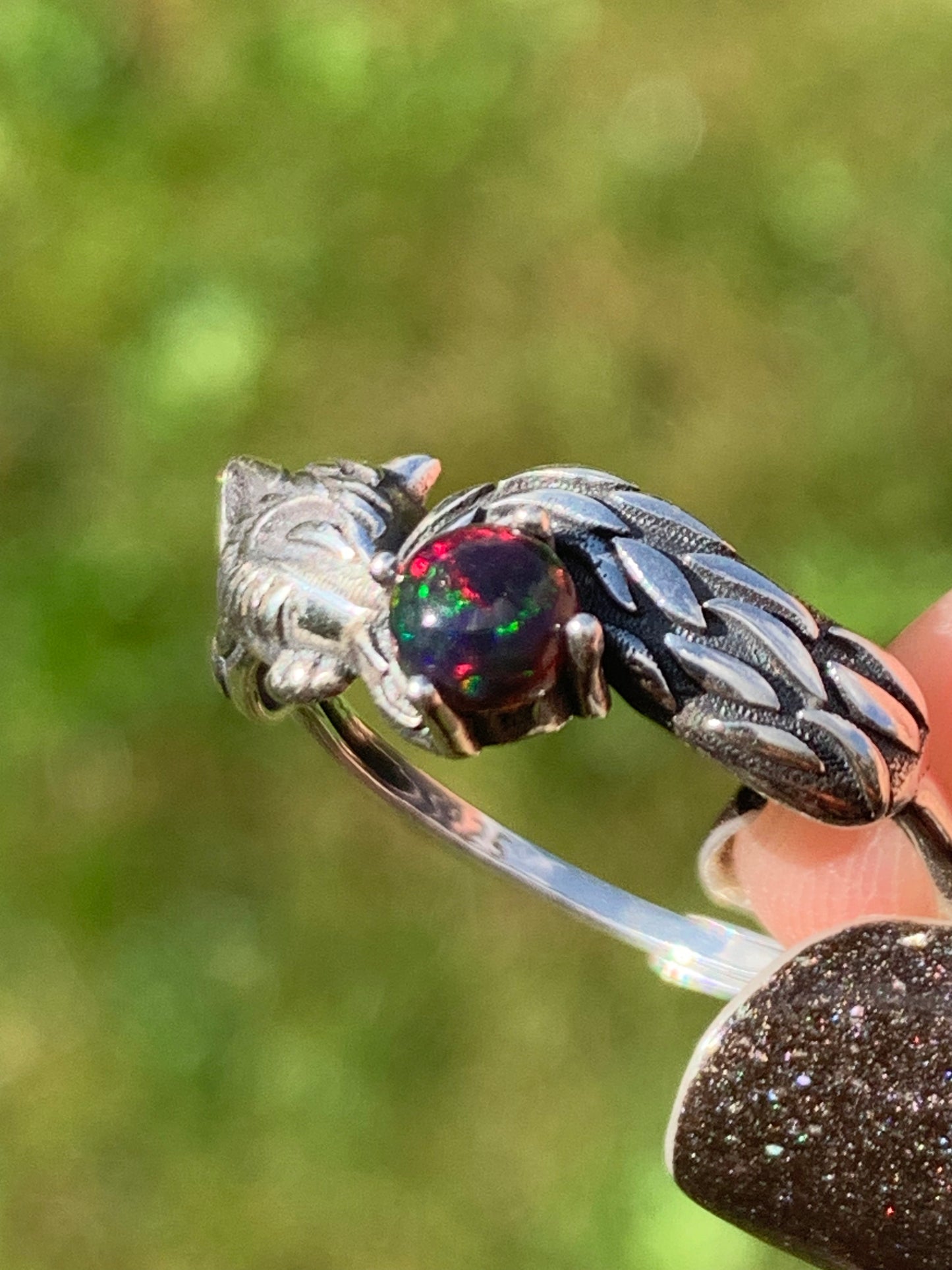 Bague opale noire renard