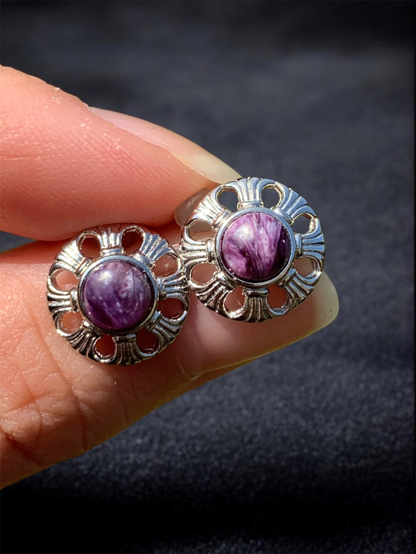 Boucles d’oreilles charoite