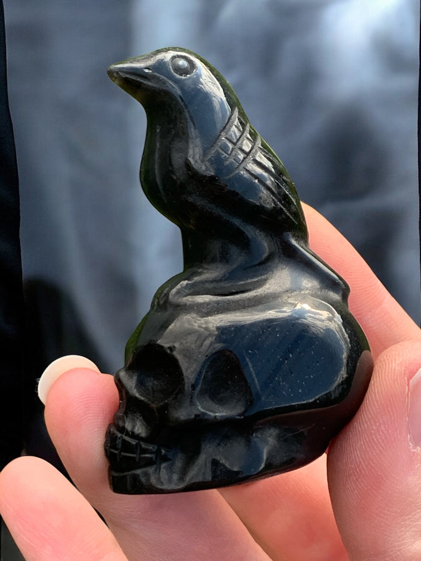 Crâne corbeau obsidienne noire