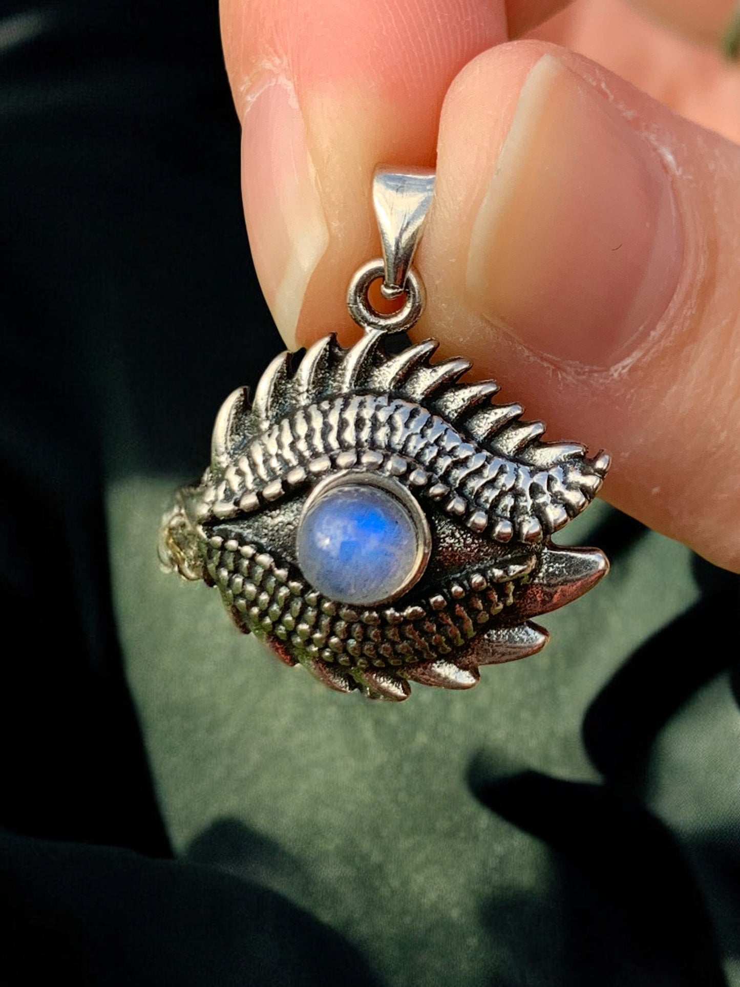 Pendentif labradorite dragon oeil