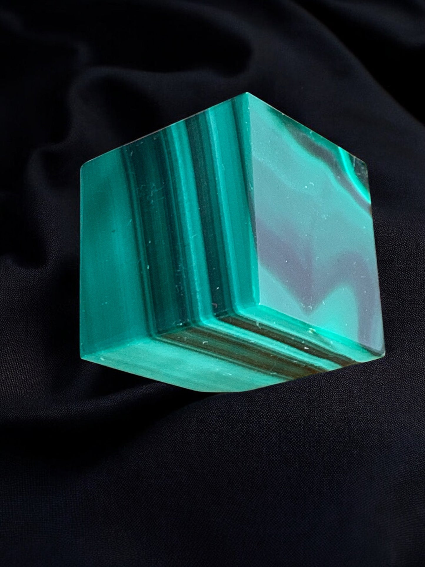 Cube malachite