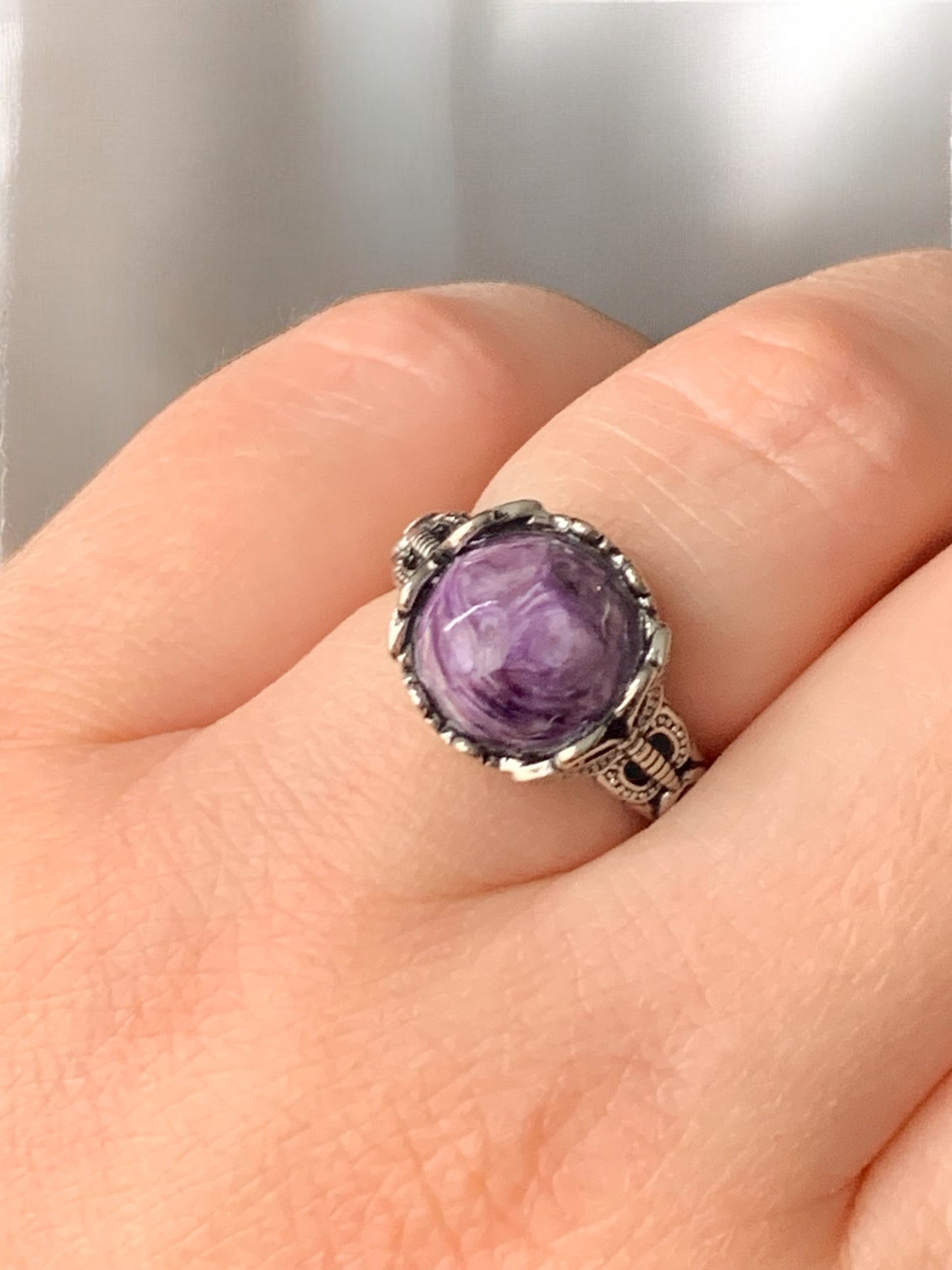 Bague charoite