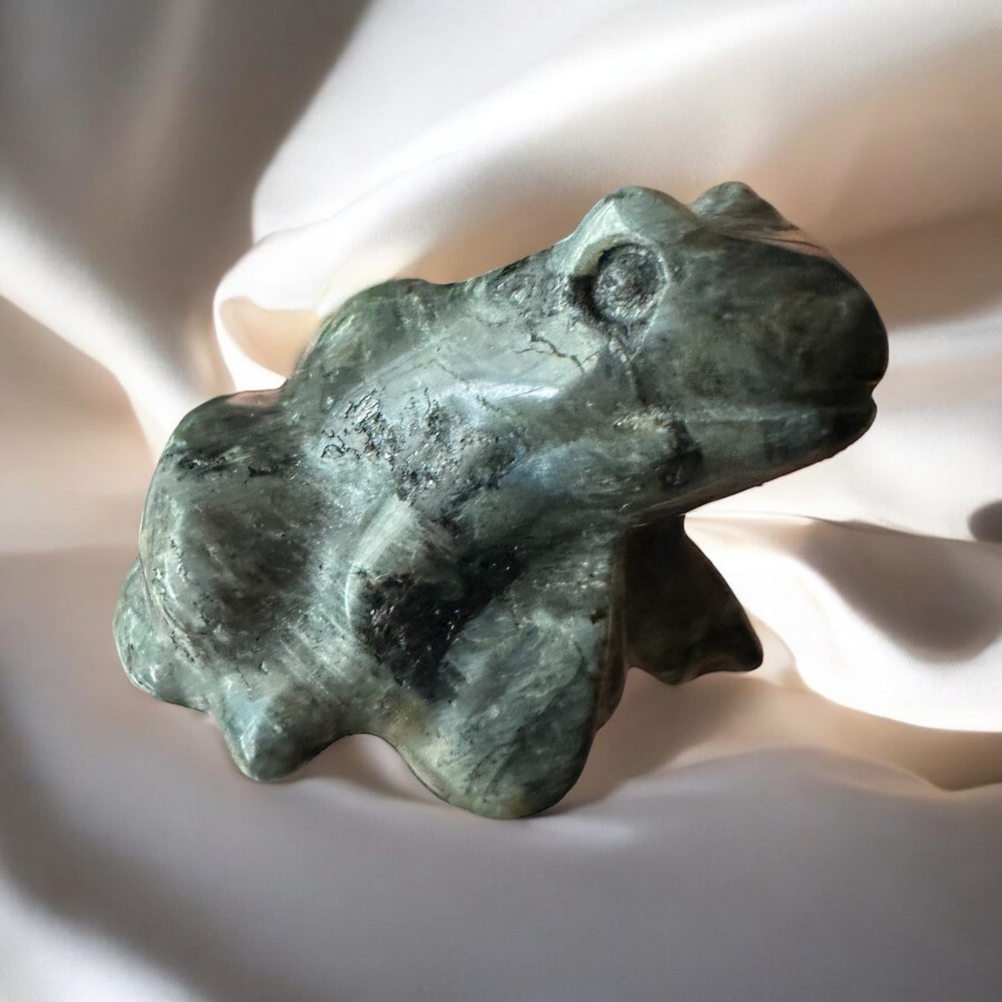 Larvikite Frog