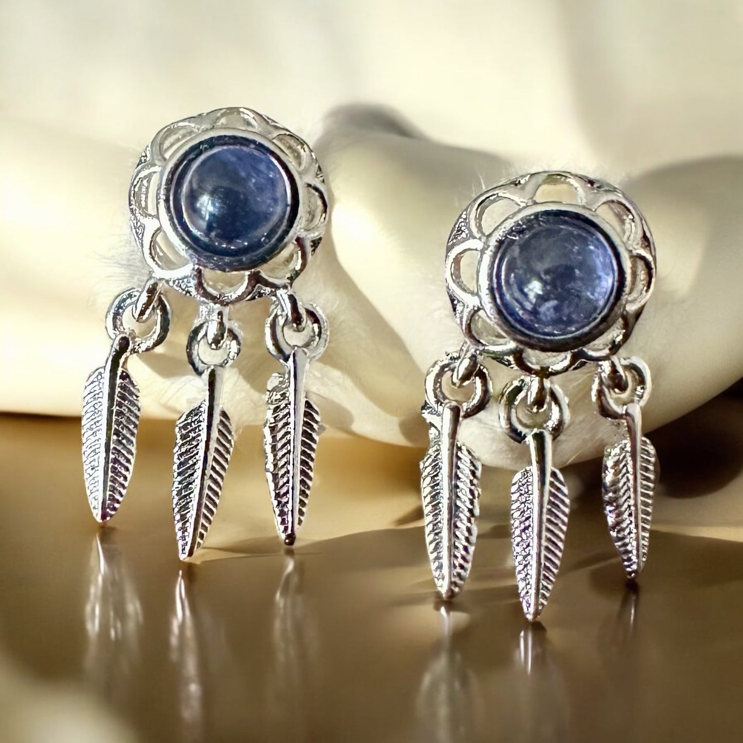 Boucles d’oreilles iolite / cordiérite