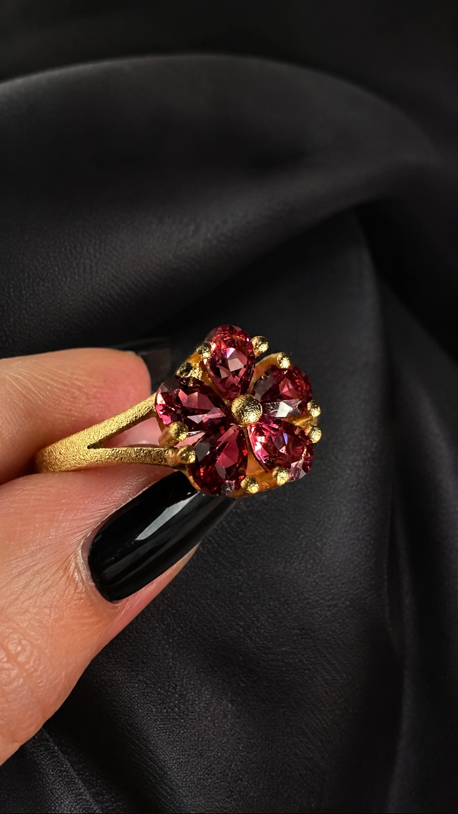 Bague grenat