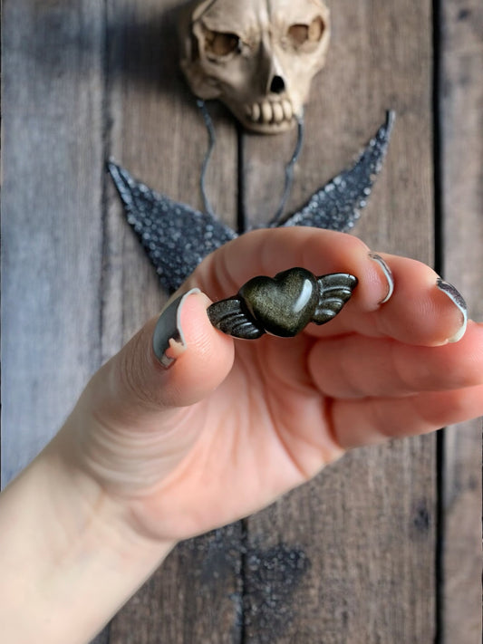 Coeur ailé en obsidienne dorée