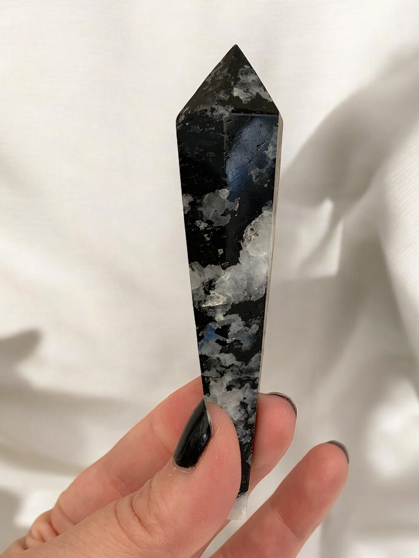 Sceptre en pierre de lune arc-en-ciel / peristérite