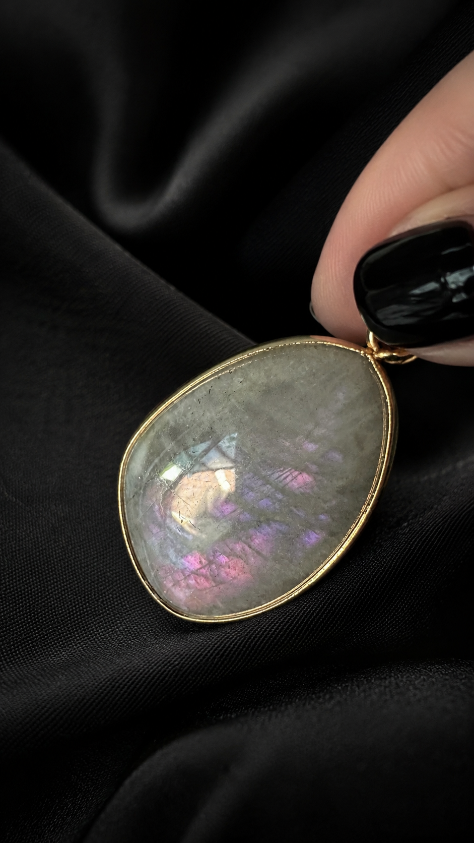 Pendentif en labradorite / spectrolite
