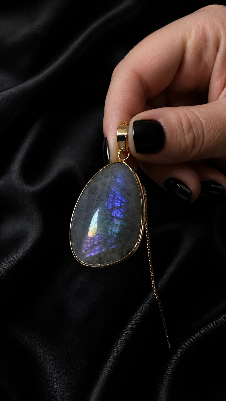 Pendentif en labradorite / spectrolite