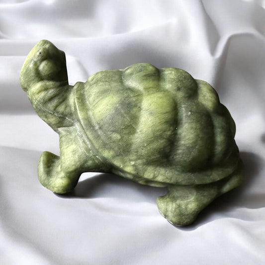 Tortue jade vert