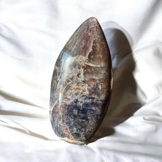 Cordierite / Iolite Flame