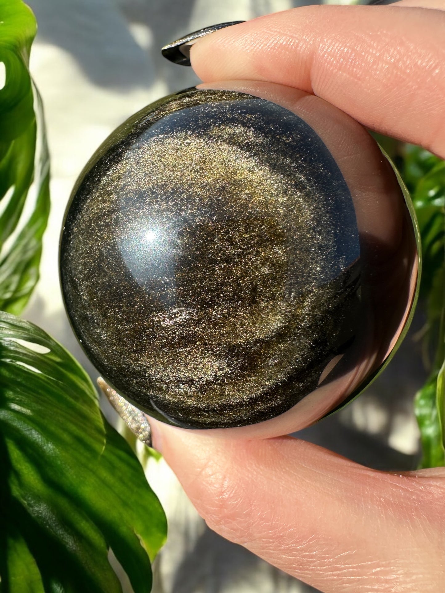 Sphere obsidienne dorée 37