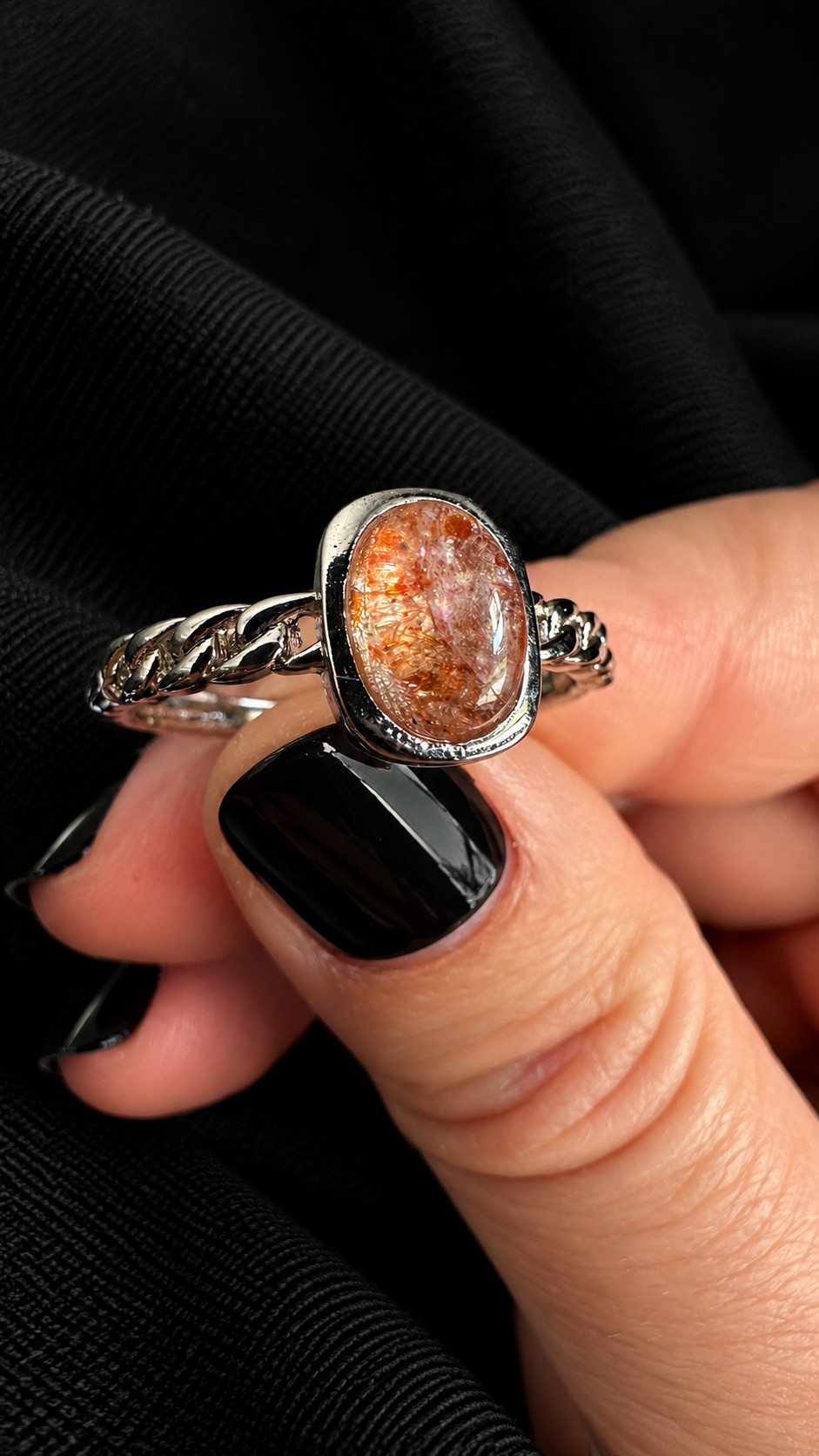 Bague pierre de soleil