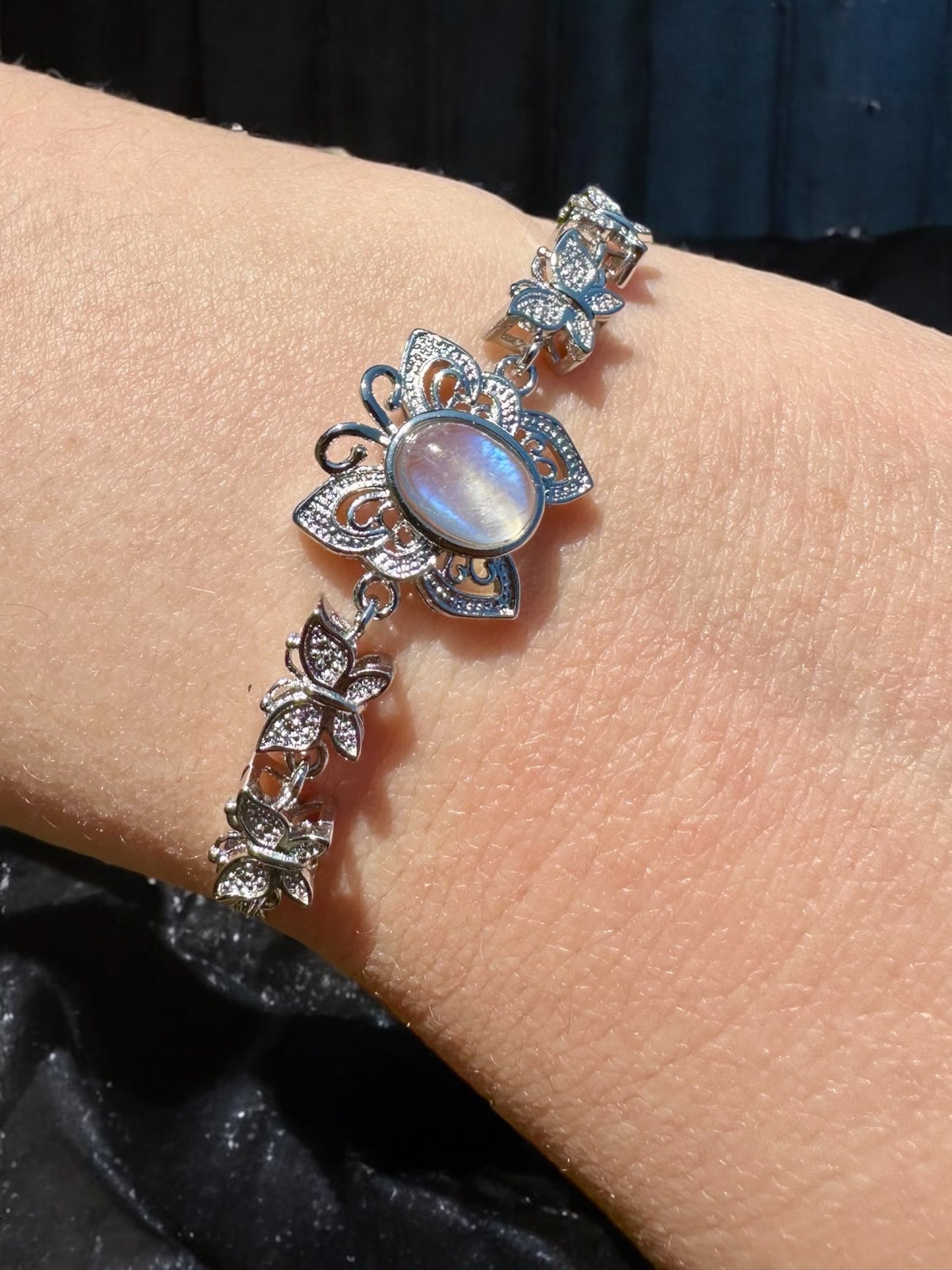 Bracelet papillon pierre de lune