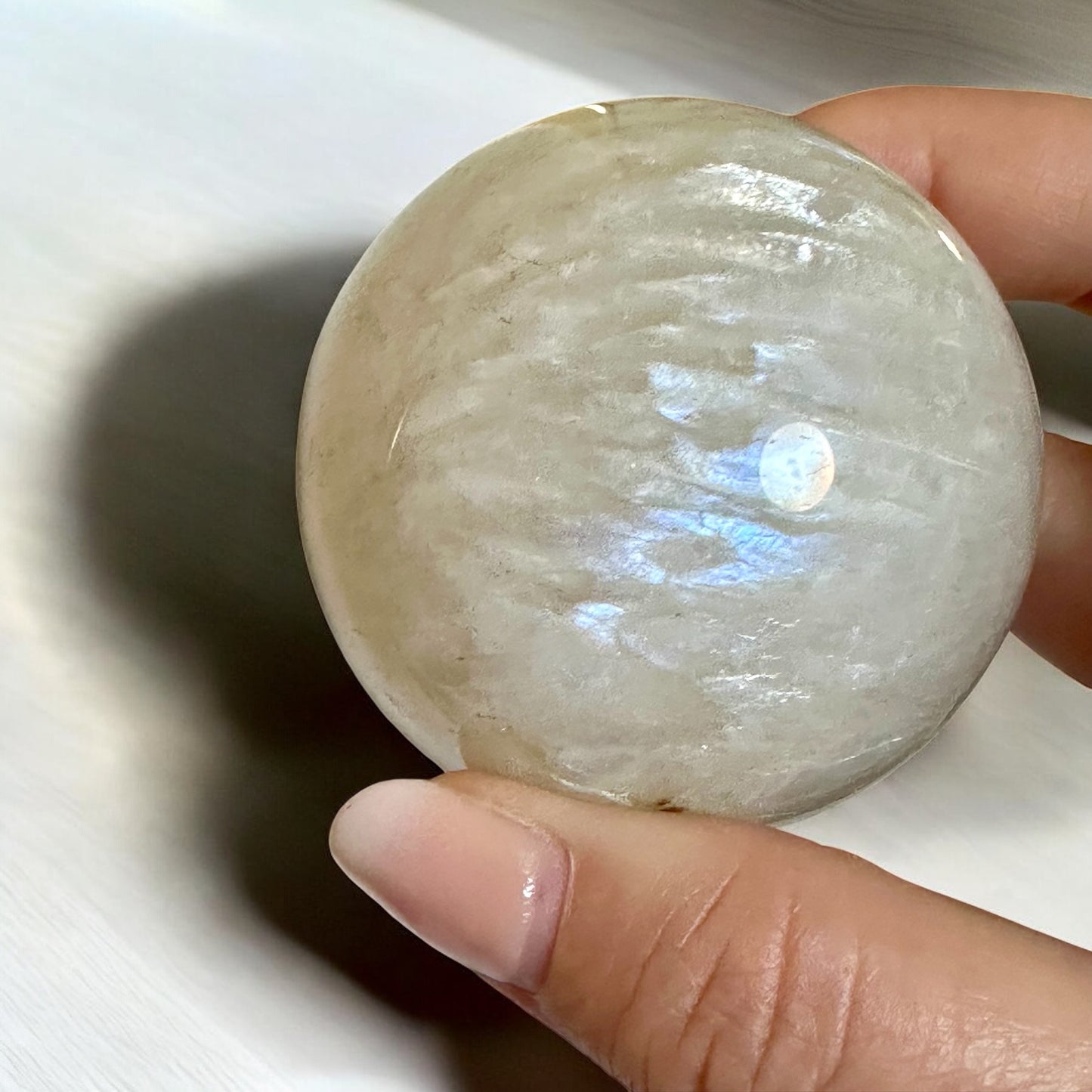 Sphere pierre de lune 94