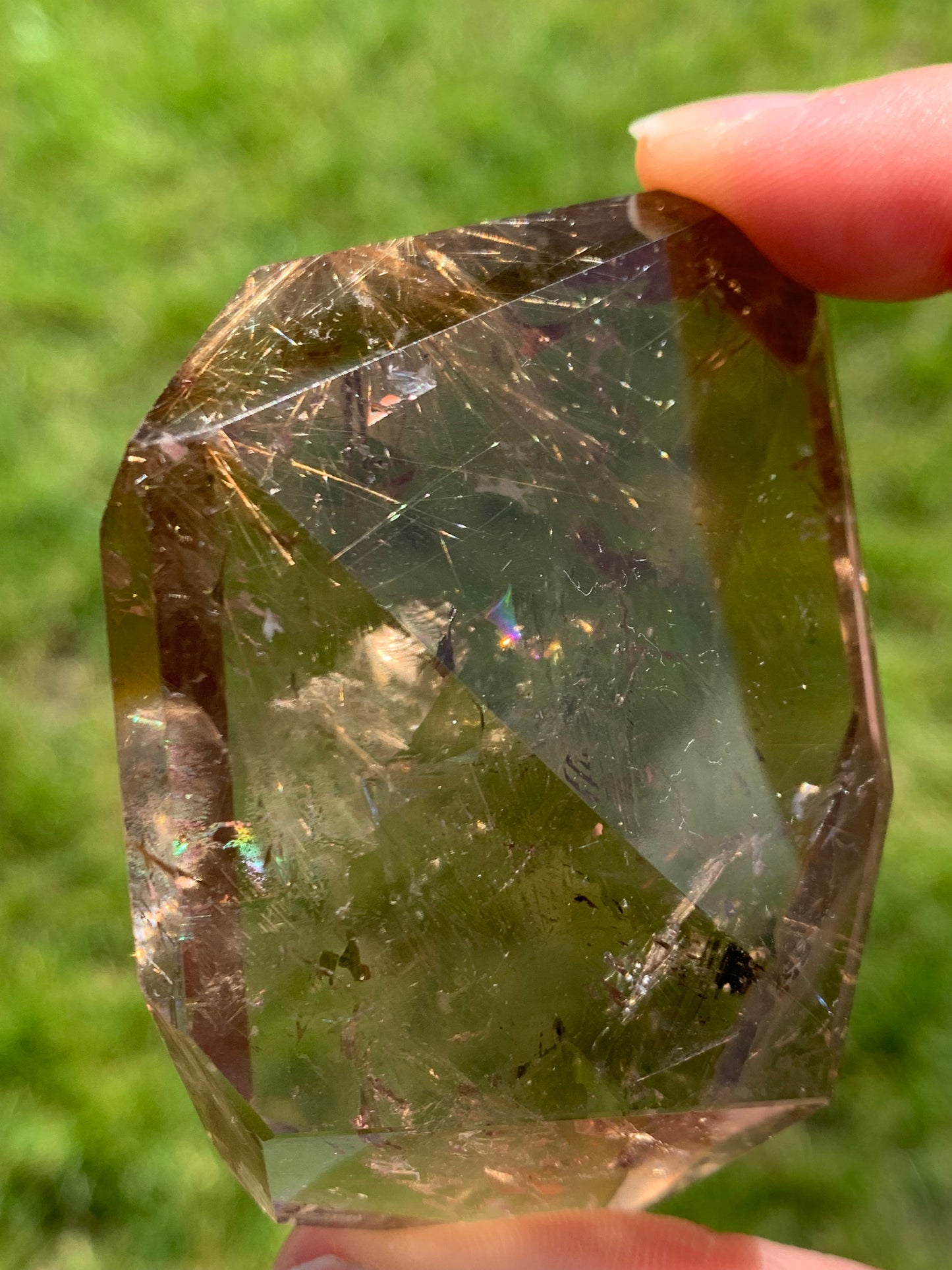 Quartz rutile doré