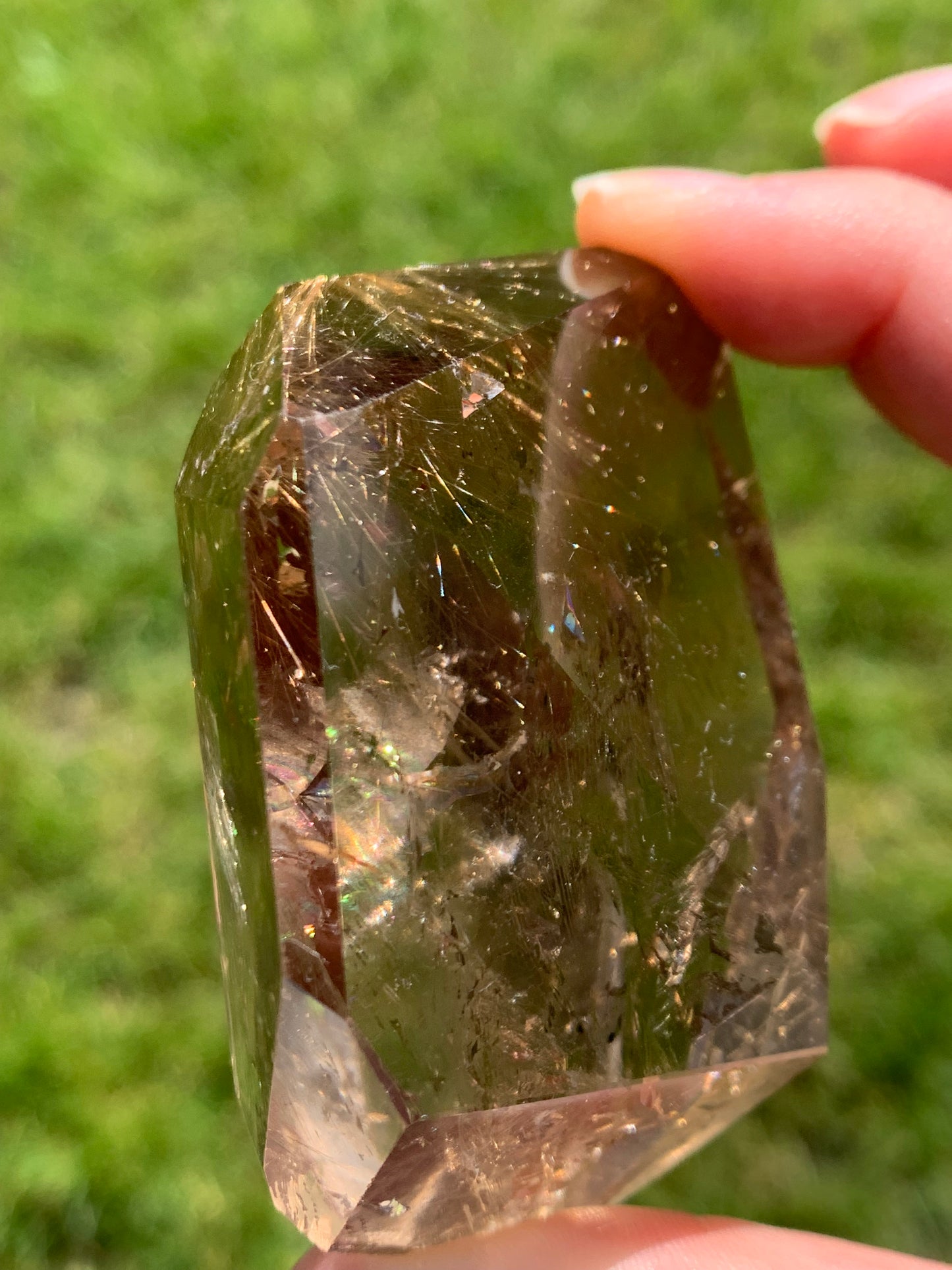 Quartz rutile doré