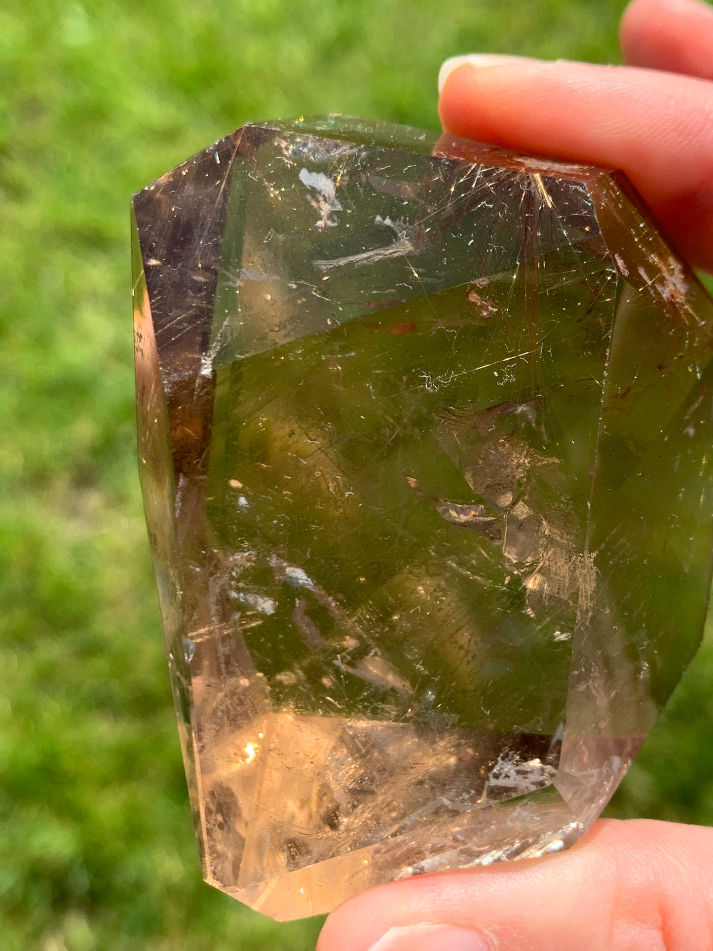 Quartz rutile doré