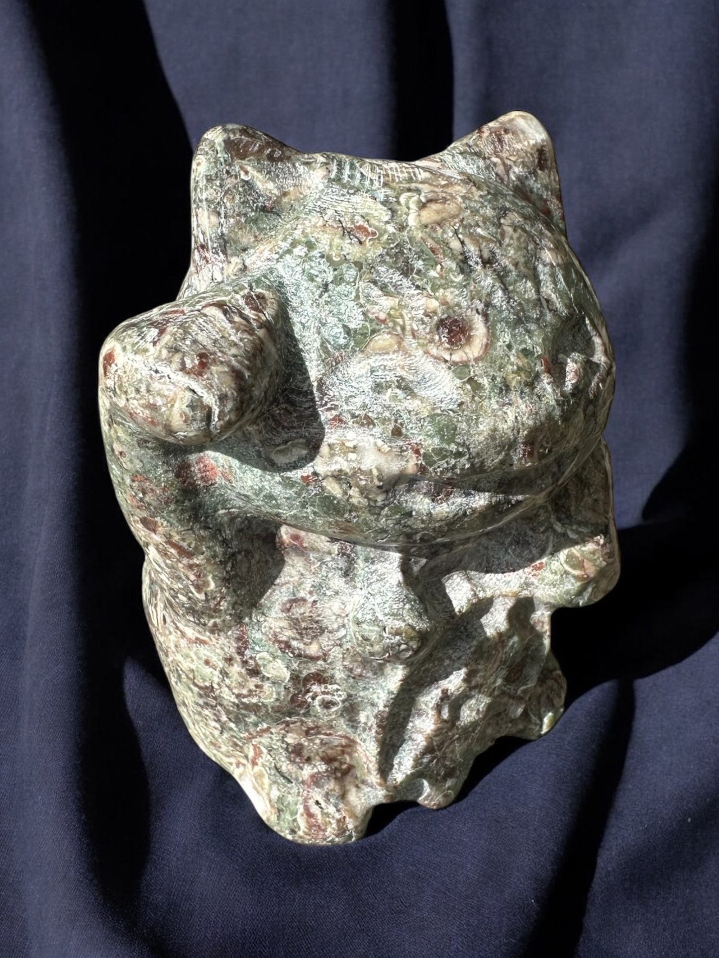 Maneki neko chat jaspe sakura